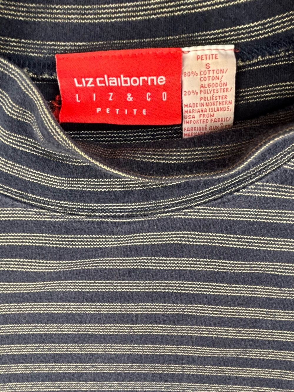 Liz Claiborne Men’s Navy and Gray Striped Turtleneck Sweater - Picture 2 of 4